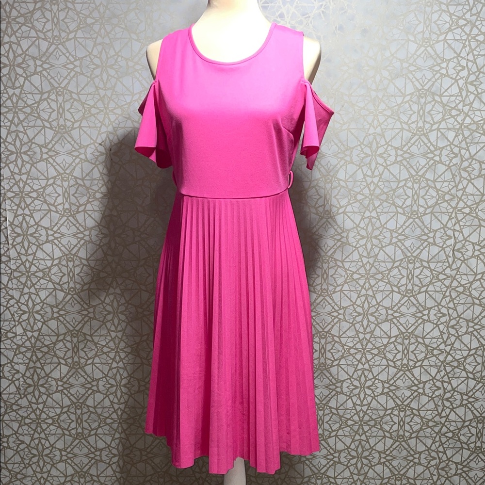 Elegant Pink Cold Shoulder Dress
